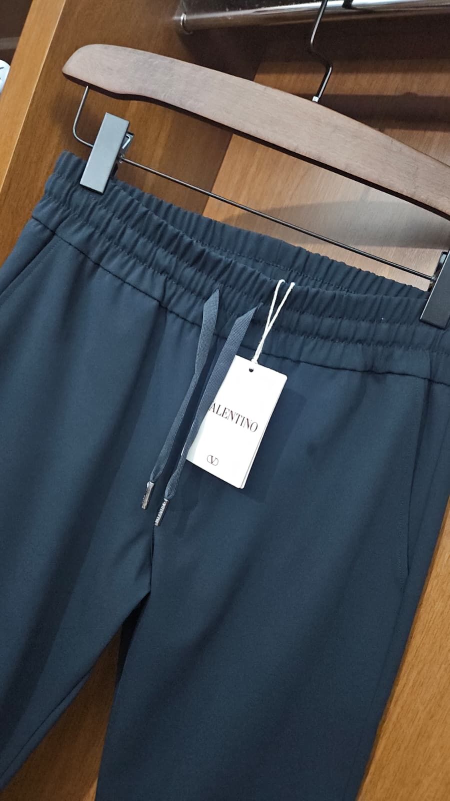 Valentino Garavani VLogo Detaylı Siyah Jogger Pantolon