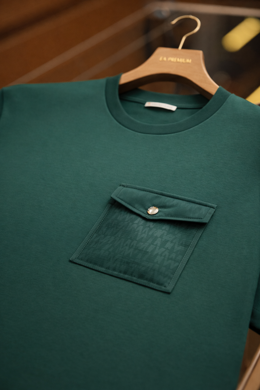 MONCLER Cep Detaylı T-Shirt - Yeşil