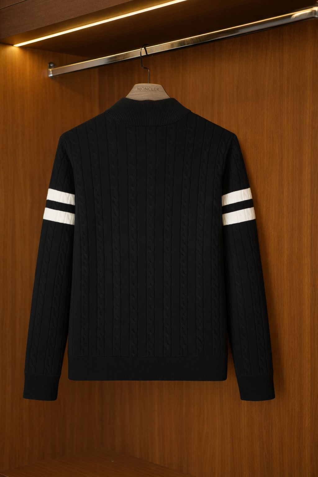 MONCLER Doğal Deri Ceket - Siyah