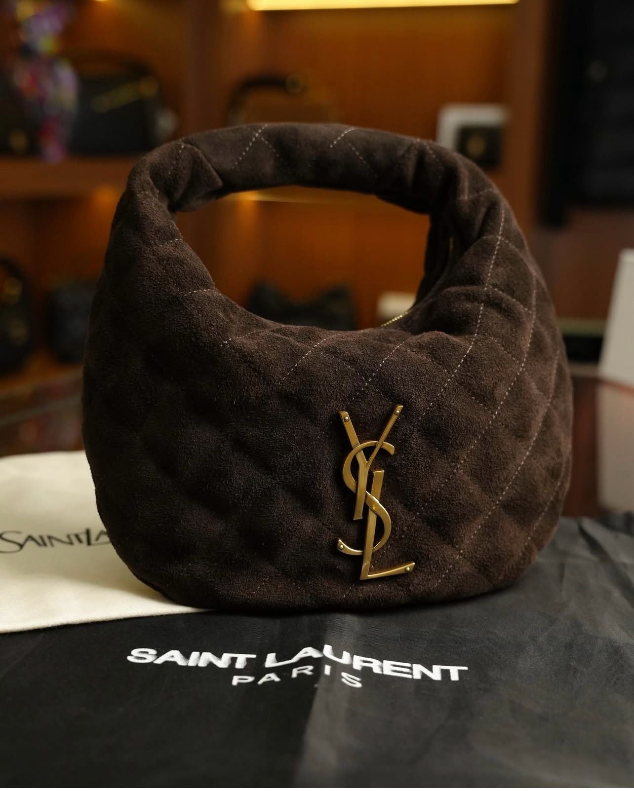 YSL Kapitone Süet Hobo Çanta – Kahverengi