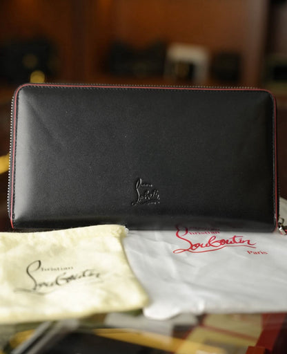 Christian Louboutin Studded Deri Cüzdan – Siyah