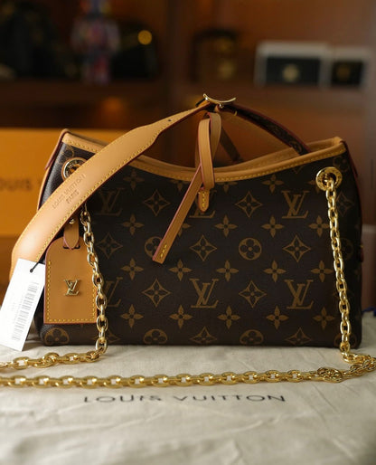 Louis Vuitton Monogram Omuz Çantası – Kahverengi