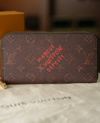 Louis Vuitton Monogram Zippy Organizer Cüzdan – Kahverengi