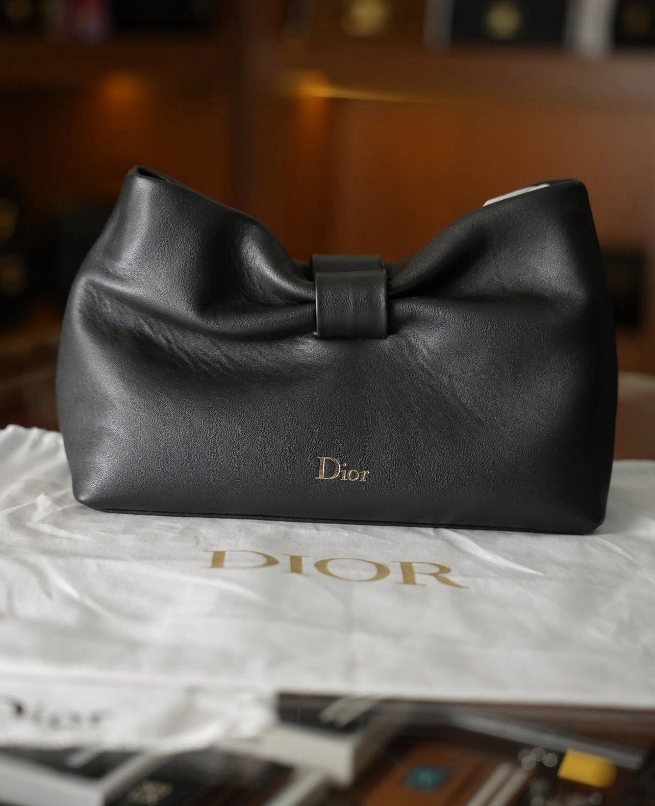 Dior Deri Fiyonk Tasarımlı Clutch / El Çantası – Siyah