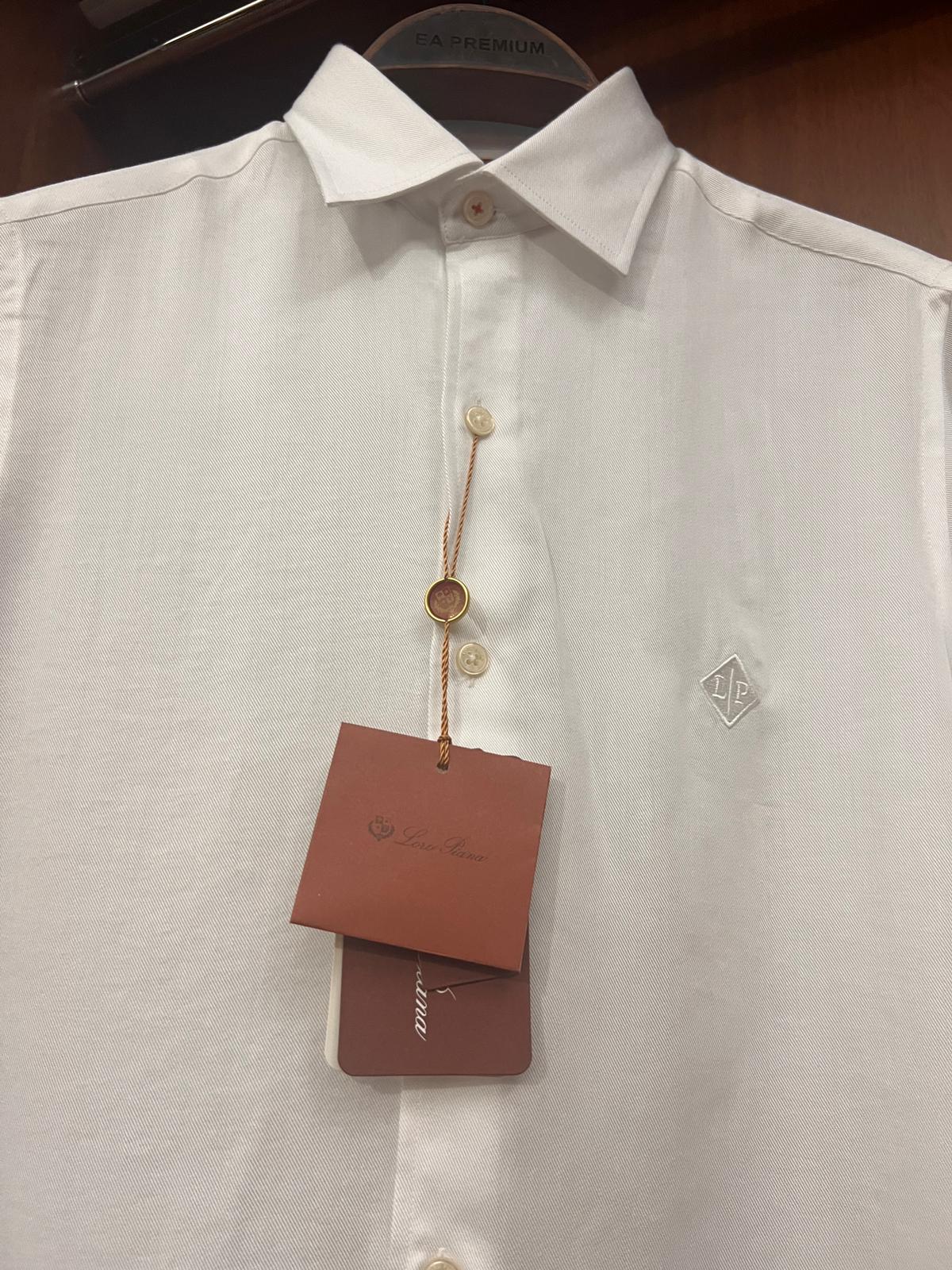 Loro Piana Keten Gömlek – Hafif Kumaş, Modern Kesim (Erkek)