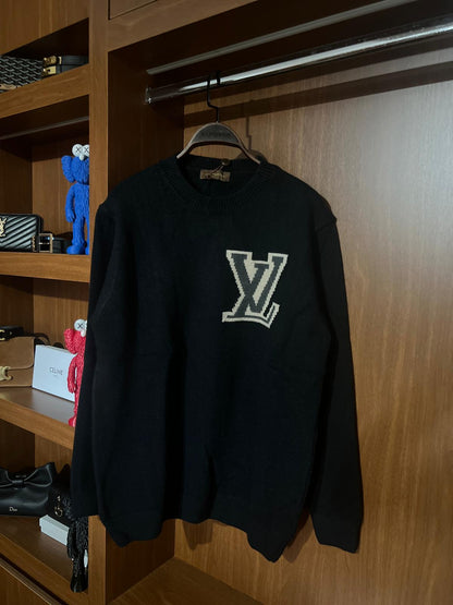 Louis Vuitton Premium Kazak – Modern Kesim, Minimal Tasarım (Erkek) Logo Detaylı