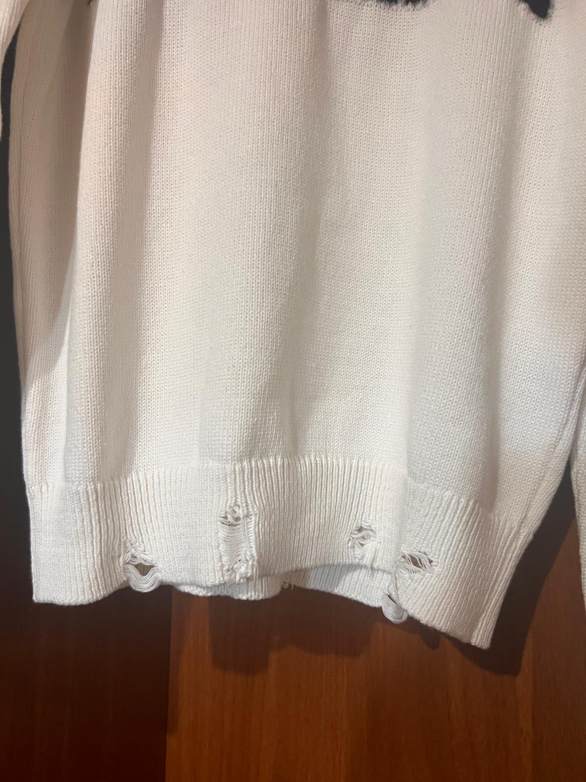 Amiri Premium Kazak – Modern Kesim, Minimal Tasarım, Logo Detaylı (Erkek)