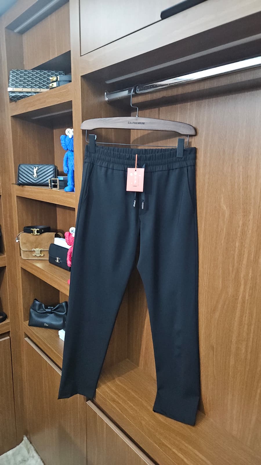 Loro Piana İkonik Arma Nakışlı Siyah Jogger Pantolon