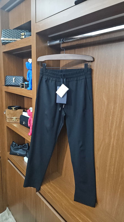 Prada Emaye Üçgen Logolu Siyah Teknik Jogger Pantolon