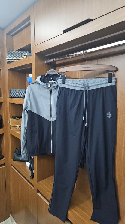 Loro Piana Kapüşonlu Rüzgarlık ve Lastikli Bel Jogger Takımı