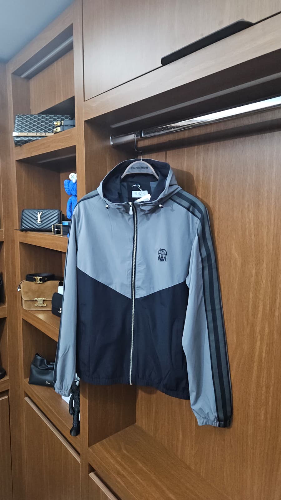 Loro Piana Kapüşonlu Rüzgarlık ve Lastikli Bel Jogger Takımı