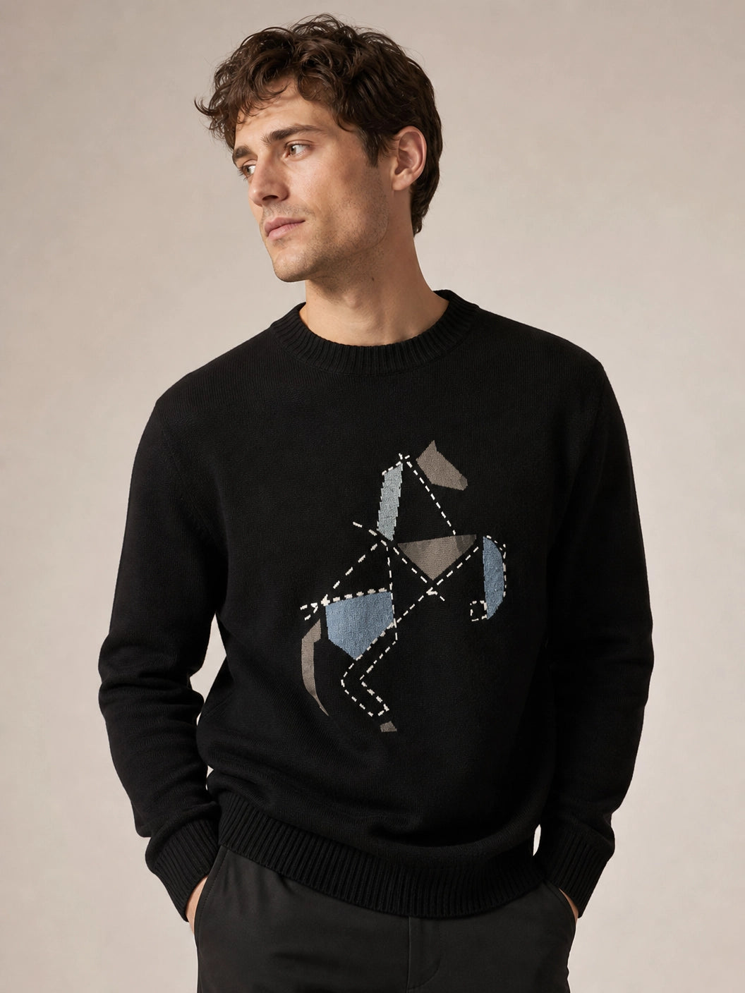 HERMES Siyah Kazak – Modern Kesim, Minimal Tasarım, Logo Detaylı (Erkek)